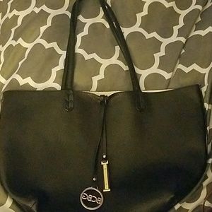 BCBG shoulder/tote bag